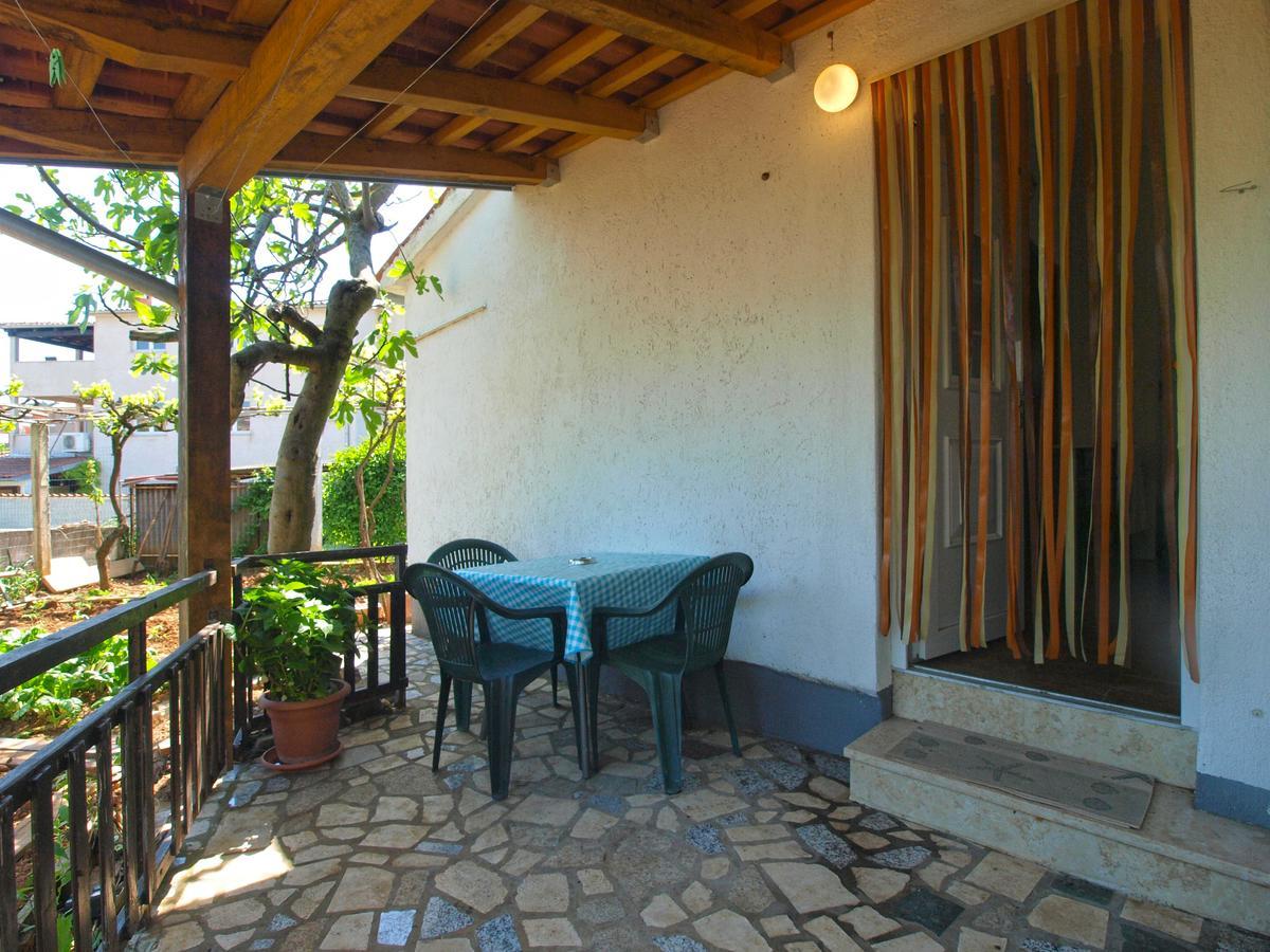 Apartments Pula 1618 Luaran gambar